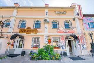 Гостиница Меньшиков Улан-Удэ-0